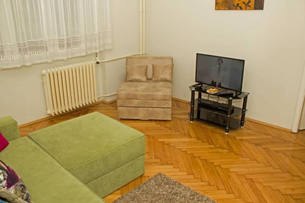 See U In Belgrád Kültér fotó